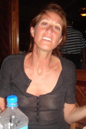 57 ans et les fantasmes plein la tête ce printemps Joëlle - rencontre-Cougar-Perpignan