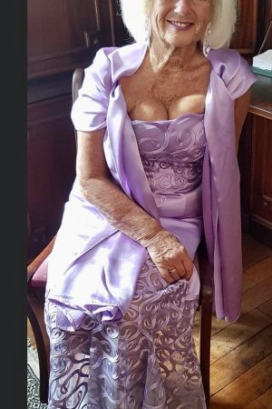 Cherche complice pour rire Simone - rencontre-cougar-creteil-FgHt