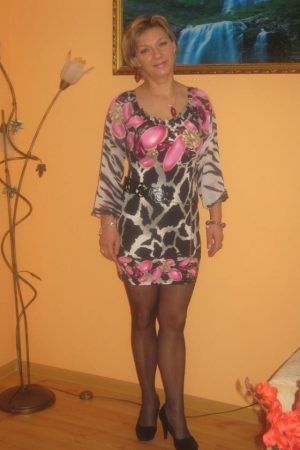 Corinne - rencontre-MILF-Creil