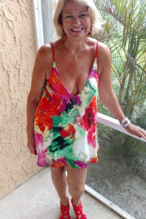 Un mec pervers à Grenoble? Marjo - rencontre-Cougar-Grenoble