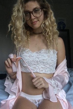Tu tiens la nuit ou pas ? Samira - rencontre-Teen-Nîmes
