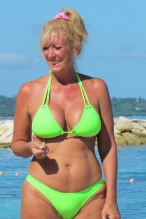 Josette, 65 ans et bouillante à Lorient Josette - rencontre-Cougar-Lorient