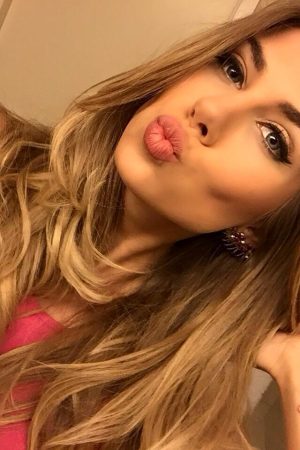 Louna - rencontre-Milf-Nantes