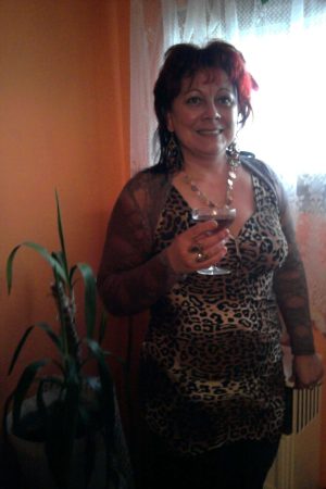 Mon coloc c’est mon chat, et il commence à me parler Élodie - rencontre-Cougar-Villejuif