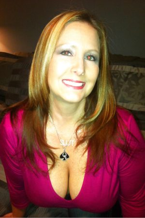 Je ne veux pas un mec, je veux une expérience Louisa - rencontre-Milf-Vannes