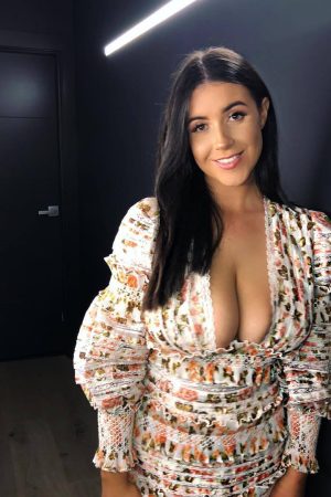 Salma - rencontre-MILF-Martigues