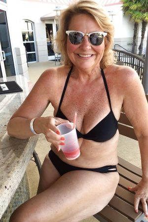 Léna - rencontre-Milf-Marseille